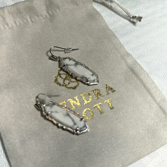 Kendra Scott Francis earrings Mystic Bazaar collection Howlite - Picture 4 of 7